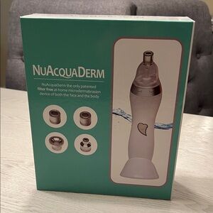 NuAcquaDerm Microdermabrasion Device